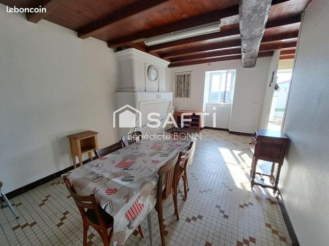 Maison vente à Cognac, Berneuil