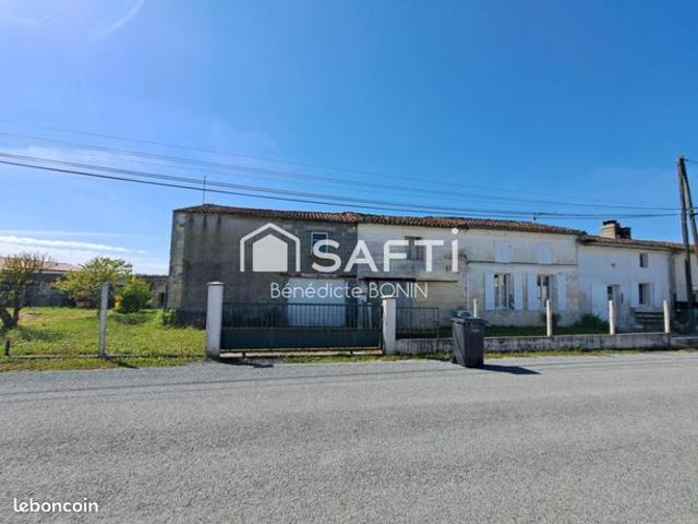 Maison vente à Berneuil, Charente