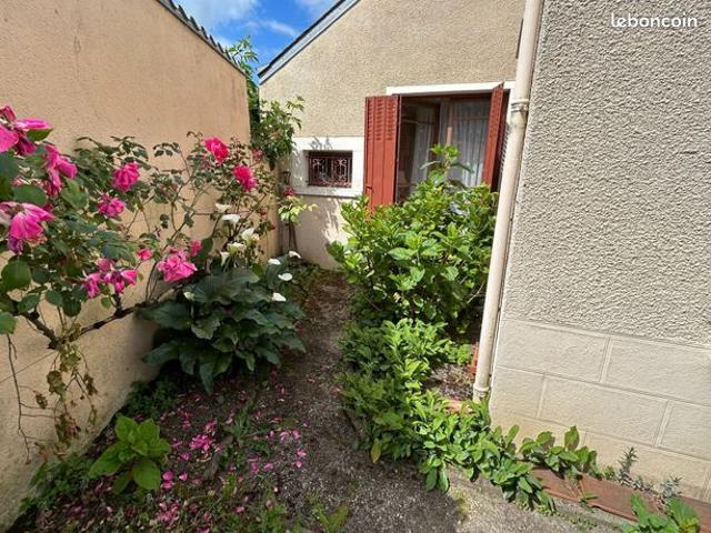 Maison vente à Châteauroux, Saint-marcel