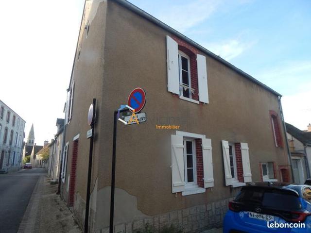 Maison vente à Montargis, Ferrières-en-gâtinais