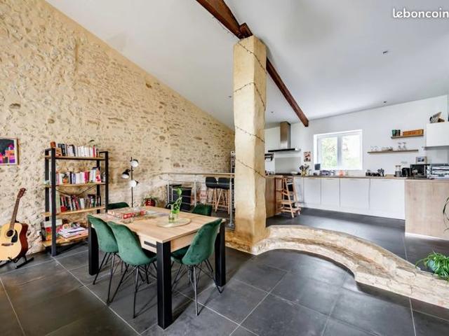 Maison vente à Boisredon, Charente-Maritime