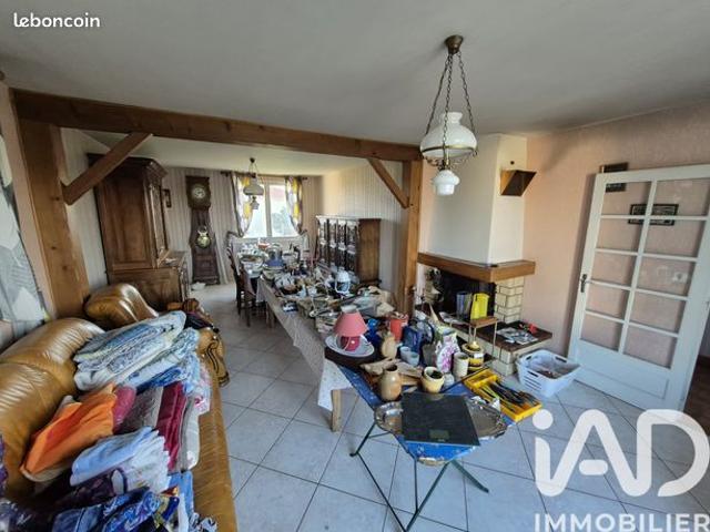 Maison vente à Niort, La Crèche