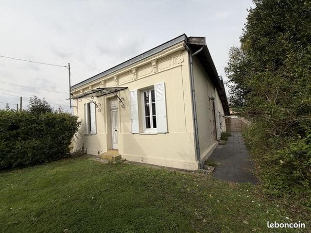 Maison vente à Bordeaux, Le Taillan-médoc