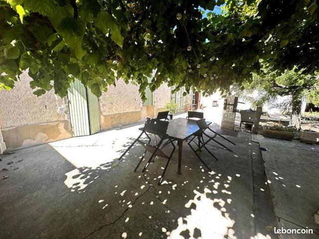 Maison vente à Chambéry, Le Pontet
