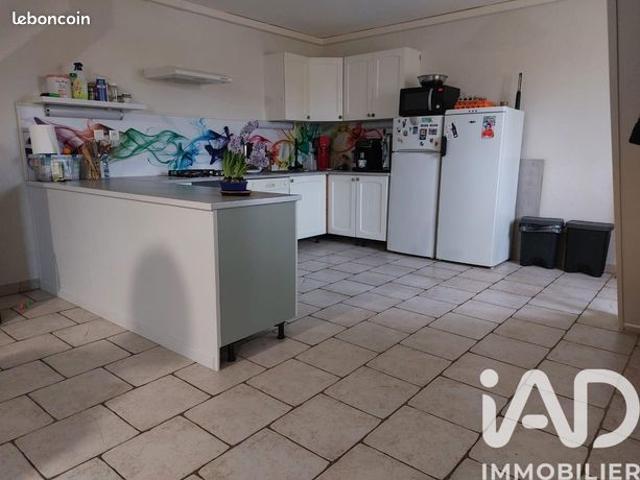 Maison vente à Commentry, Allier