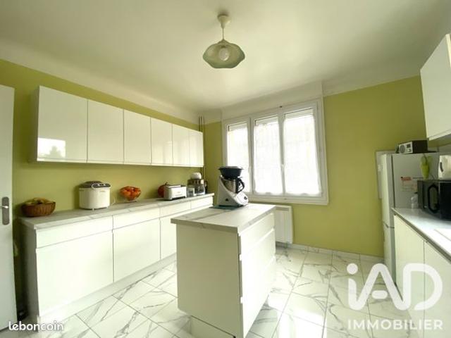 Maison vente à Rambouillet, Poigny-la-forêt