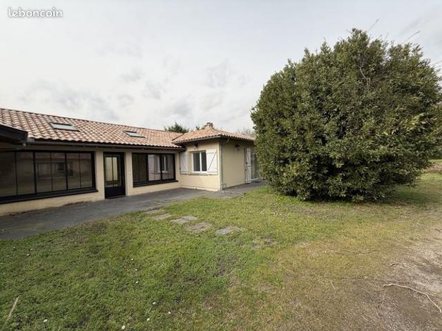 Maison vente à Bordeaux, Le Taillan-médoc