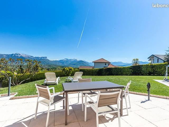 Maison vente à Saint-Julien-en-Genevois, Cuvat