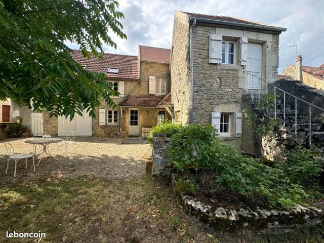 Maison vente à Avallon, Asquins