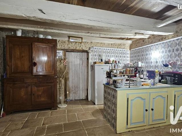 Maison vente à Angoulême, Saint-romain