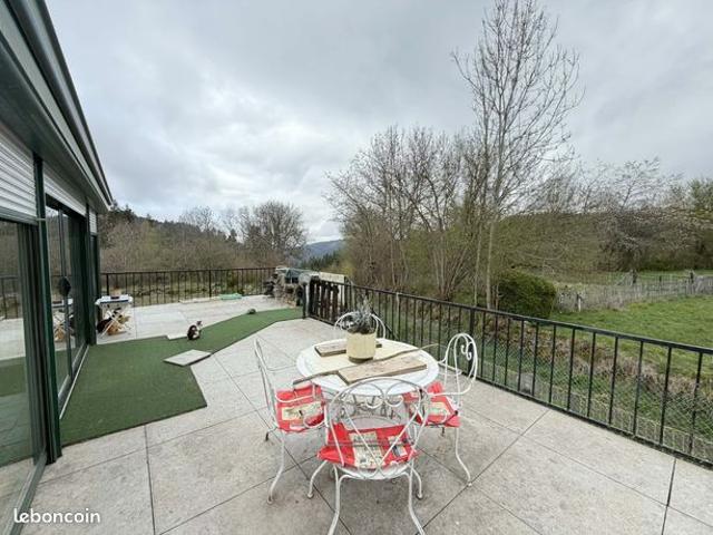 Maison vente à Tournon-sur-Rhône, Félines