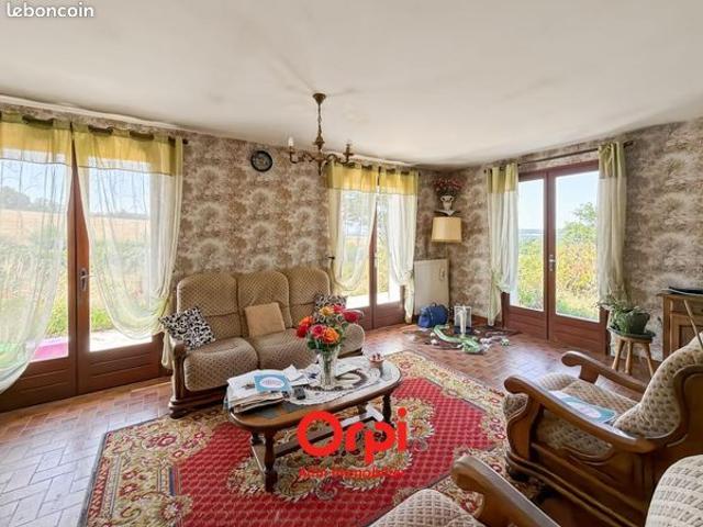Maison vente à Montluçon, Vallon-en-sully