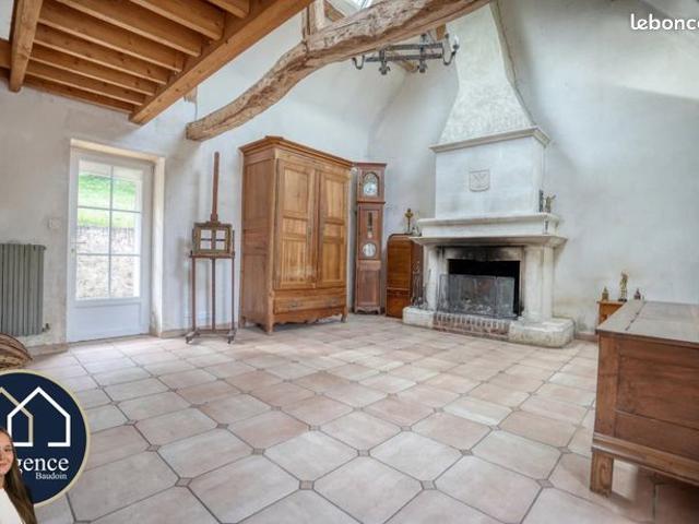 Maison vente à Nogent-le-Roi, Eure-et-Loir