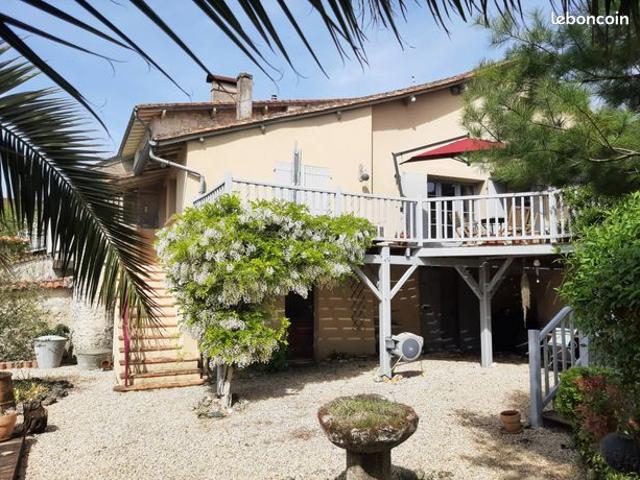 Maison vente à Angoulême, Aubeterre-sur-dronne
