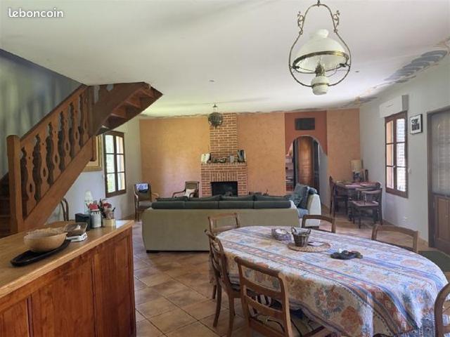 Maison vente à L'Aigle, Orne