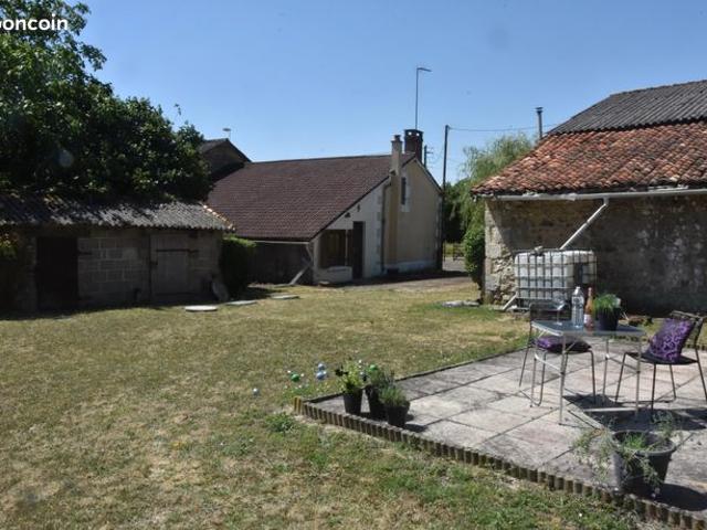 Maison vente à Montmorillon, Bouresse