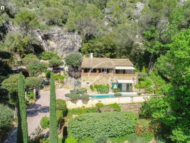 Maison vente à Brignoles, Villecroze