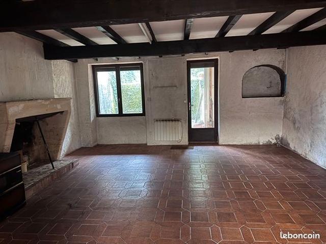 Maison vente à Langres, Bourg
