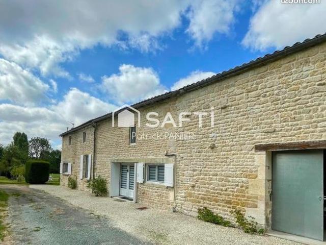 Maison vente à Blanzay-sur-Boutonne, Charente-Maritime
