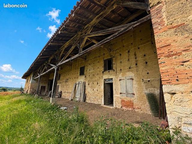 Maison vente à Bourg-en-Bresse, Pirajoux