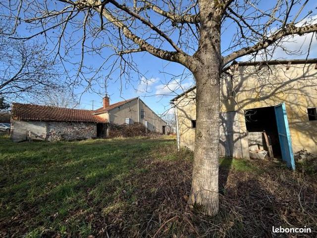Maison vente à Vichy, Droiturier