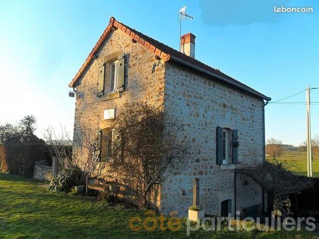 Maison vente à Saint-Amand-Montrond, Saint-pierre-les-etieux