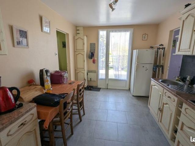 Maison vente à Fontenay-le-Comte, Damvix