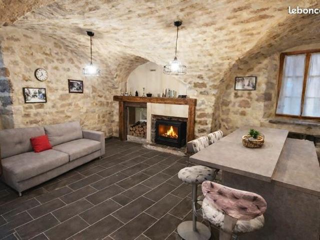 Maison vente à Largentière