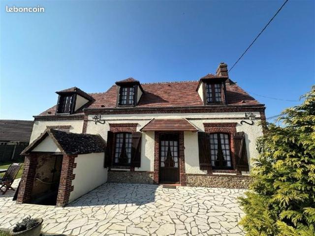 Maison vente à Dreux, Saulnières
