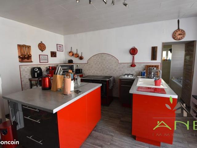 Maison vente à Angoulême, Écuras