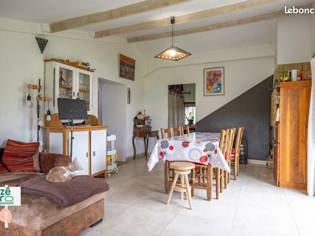 Maison vente à Fontenay-le-Comte, Lairoux