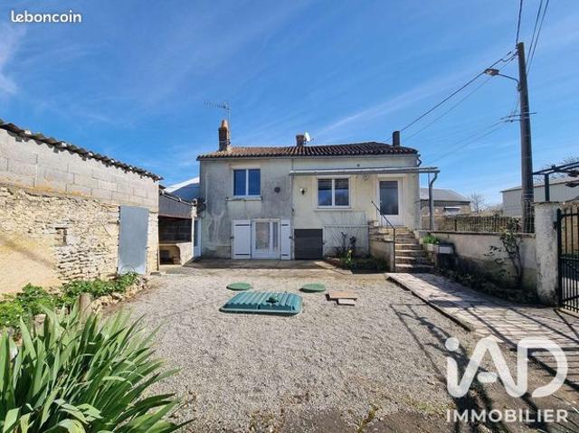 Maison vente à Parthenay, Thénezay