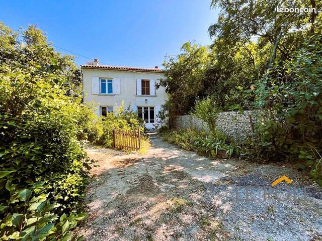 Maison vente à Valréas, Principauté de Monaco