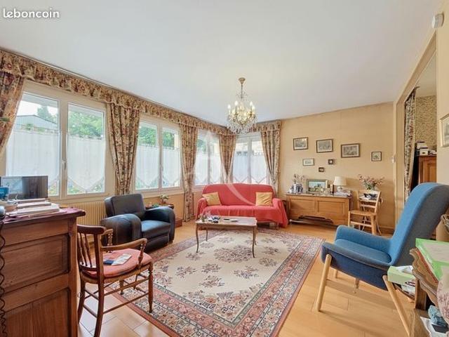 Maison vente à Louviers, Eure