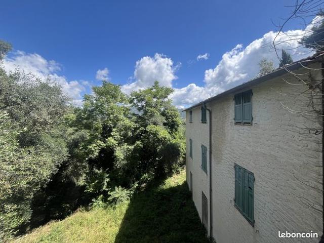 Maison vente à Nice, Berre-les-alpes