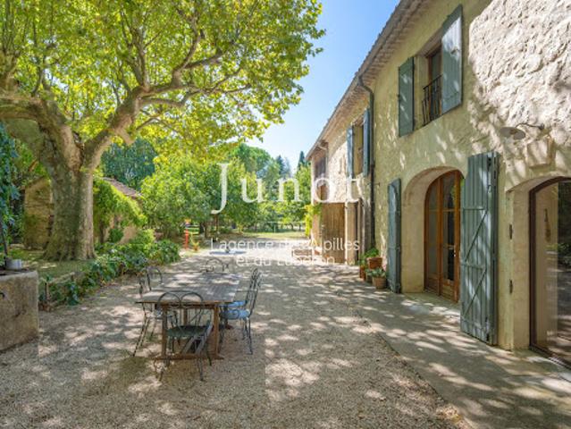 Maison vente à Eygalières, Bouches-du-Rhône