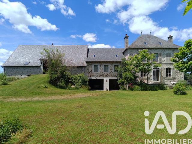 Maison vente à Mauriac, Vebret