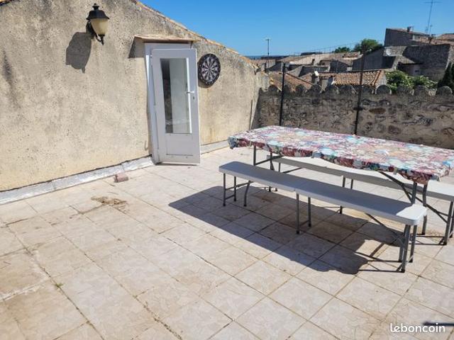 Maison vente à Nîmes, Dions