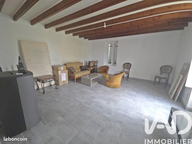 Maison vente à Fontenay-le-Comte, Montournais