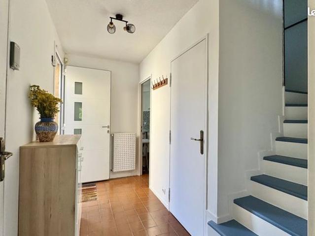 Maison vente à Versailles, Montigny-le-bretonneux