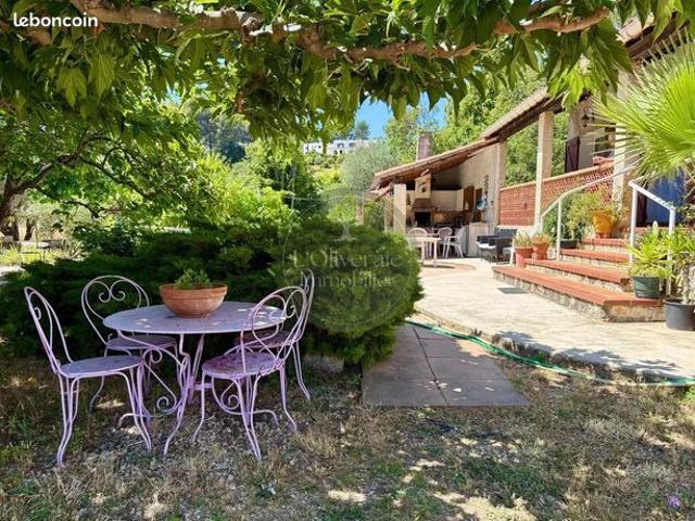 Maison vente à Marseille, Roquevaire