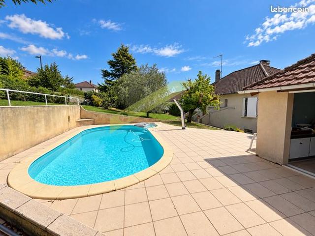 Maison vente à Saint-Laurent-les-Tours, Lot