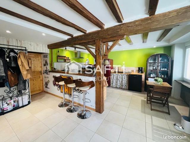 Maison vente à La Roche-sur-Yon, Montaigu