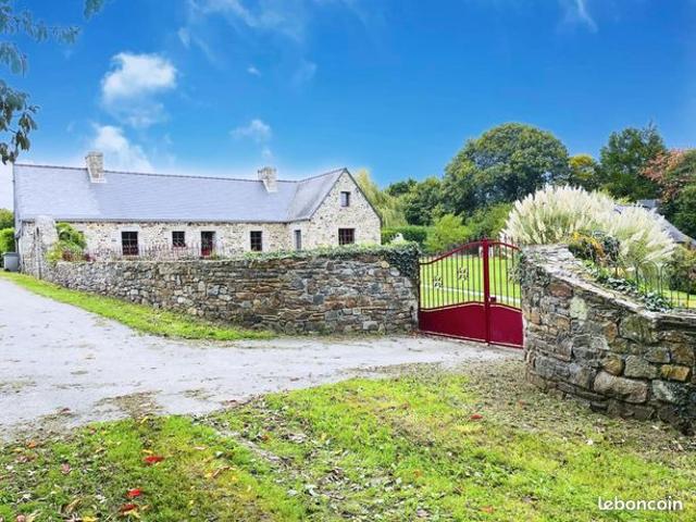 Maison vente à Guingamp, Bretagne