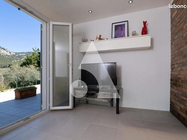 Maison vente à Marseille, Auriol