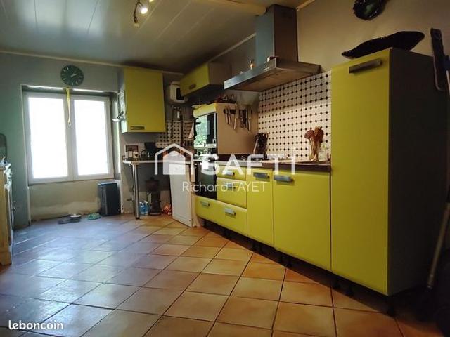Maison vente à Jonzac, Nieul-le-virouil