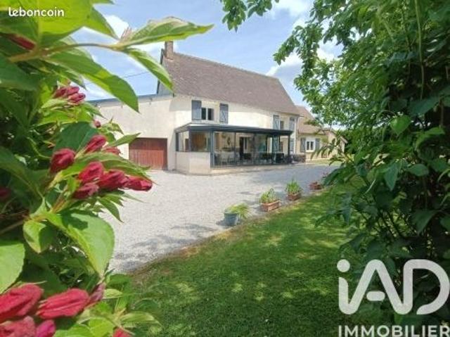 Maison vente à Mortagne-au-Perche, Planches