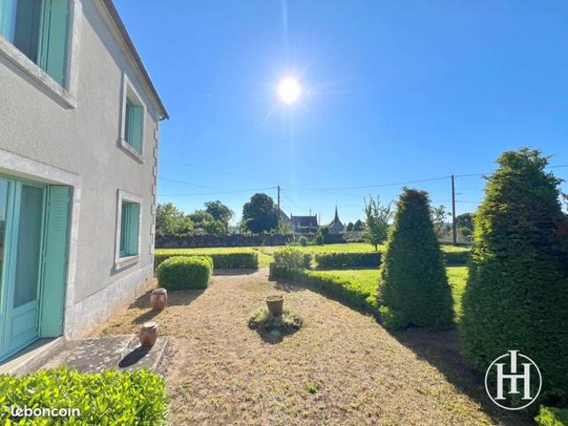 Maison vente à Saint-Amand-Montrond, Orcenais