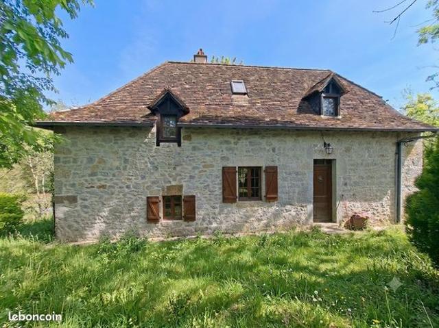 Maison vente à Figeac, Saint-céré