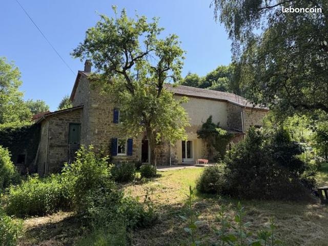 Maison vente à Ambert, Auzelles
